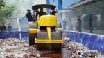 Pemusnahan ini bukan hanya akhir dari proses penindakan, tetapi juga strategi preventif untuk menekan distribusi BKC ilegal,” ujar Ilman Najib, Kepala Bidang Fasilitas Kepabeanan dan Cukai Kanwil Bea Cukai Sumbagbar, Kamis (26/6).