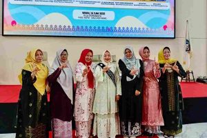 Hj. Yuniarni Pustoko Weni, S.H., resmi dikukuhkan sebagai Bunda Pendidikan Anak Usia Dini (PAUD) Kota Tanjungpinang periode 2025–2030.