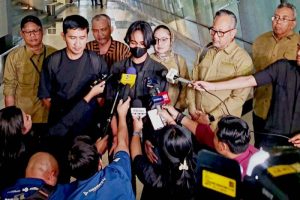 Pemerintah Provinsi Kepulauan Riau melalui Badan Penghubung Kepri di Jakarta menjemput seorang warga Tanjungpinang, Muhammad Taqi Askari, yang berhasil dievakuasi dari Iran akibat konflik yang berkecamuk antara Iran dan Israel.Kamis (26/6)