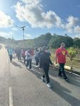 Dalam rangka mempererat kebersamaan sekaligus menjaga kebugaran jasmani, Sekretariat DPRD Provinsi Kepulauan Riau menggelar kegiatan Jalan Santai dan gotong royong pada Jumat (13/6).