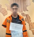 Bea Cukai Batam kembali menunjukkan komitmennya dalam pengawasan perbatasan dengan menggagalkan dua upaya penyelundupan, yakni narkotika di Bandara Internasional Hang Nadim dan barang kiriman ilegal di Perairan Batu Besar.Batam, 30-07-2025