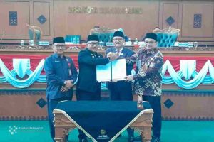 Rapat Paripurna dengan agenda penyampaian laporan akhir Badan Anggaran terhadap Rancangan Peraturan Daerah (Ranperda) Pertanggungjawaban Pelaksanaan APBD Tahun Anggaran 2024, Selasa (1/7/2025).