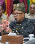 Wali Kota Tanjungpinang H. Lis Darmansyah, S.H. mengatakan, kebijakan ini melibatkan merger SMP Negeri 1 dengan SMP Negeri 3, serta penggabungan SMP Negeri 5 dengan SMP Negeri 15.