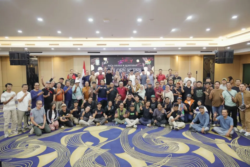 Wakil Gubernur Kepulauan Riau (Kepri), Nyanyang Haris Pratamura, secara resmi menutup rangkaian kegiatan Explore Kepri Jilid 2 yang digelar di Kota Batam.