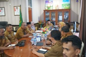 Pemerintah Kabupaten Natuna melalui Sekretaris Daerah H. Boy Wijanarko menggelar rapat internal guna menindaklanjuti arahan Menteri Sosial Republik Indonesia