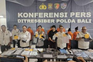 Direktorat Reserse Siber (Ditreskrimsus) Polda Bali mengungkap kasus tindak pidana jual beli data pribadi yang melibatkan enam tersangka, Kasus ini dipaparkan dalam konferensi pers yang digelar di Gedung Ditreskrimsus Polda Bali, Rabu (9/7/2025).