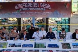 Direktorat Tindak Pidana Tertentu (Dittipidter) Bareskrim Polri berhasil mengungkap praktik penambangan ilegal batu bara di kawasan konservasi Taman Hutan Raya (Tahura) Bukit Soeharto, Kalimantan Timur, yang masuk wilayah Ibu Kota Nusantara (IKN).Jakarta, Kamis (17/7/2025).