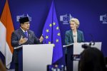 Pernyataan Pers Bersama Presiden Republik Indonesia, Prabowo Subianto dan Presiden Komisi Eropa, Ursula von der Leyen, di kantor pusat Uni Eropa, Berlaymont Building, Brussel, Belgia, pada Minggu, 13 Juli 2025. (Foto: BPMI Setpres) Read more: https://setkab.go.id/presiden-prabowo-dunia-butuh-kekuatan-besar-yang-menjaga-perdamaian-dan-stabilitas/