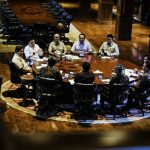 Presiden Prabowo Subianto memimpin rapat bersama jajaran Dewan Ekonomi Nasional (DEN) di kediaman pribadinya di Hambalang, Kabupaten Bogor, pada Kamis, 31 Juli 2025. (Foto: BPMI Setpres)