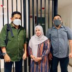 Terpidana yang diamankan adalah Hj. Herni Damayanti (57), seorang wiraswasta asal Makassar yang terbukti secara sah dan meyakinkan melakukan tindak pidana perpajakan.