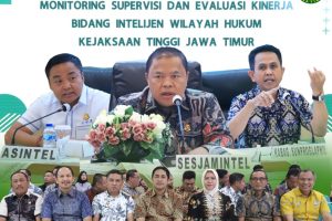 Kepala Kejaksaan Tinggi Jawa Timur yang diwakili oleh Asisten Intelijen I Ketut Maha Agung, S.H., M.H. menyambut kedatangan Sekretaris Jaksa Agung Muda Intelijen