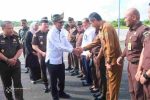 Sekretaris Daerah Kota Tanjungpinang, Zulhidayat, S.Hut, menghadiri agenda penjemputan Wakil Jaksa Agung Republik Indonesia, Prof. Dr. Asep N. Mulyana, S.H., M.Hum., di Ruang VIP Bandara Raja Haji Fisabilillah (RHF) Tanjungpinang, Senin (28/07/2025).