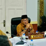 Wali Kota Tanjungpinang H. Lis Darmansyah, S.H., mengimbau para orang tua murid baru di seluruh jenjang pendidikan untuk hadir mendampingi anak-anak mereka pada hari pertama masuk sekolah, Senin (21/7/2025).