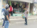 Setibanya di lokasi, petugas segera melakukan olah TKP