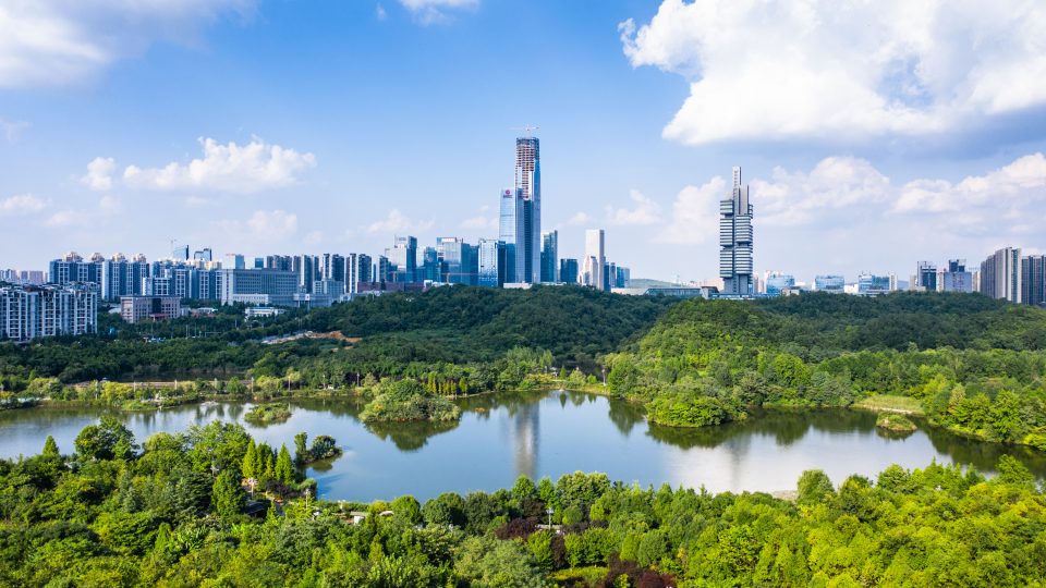 Konferensi pers Kejuaraan Pemuda Asia Federasi Panjat Tebing Internasional (IFSC) 2025 digelar di Biro Olahraga Provinsi Guizhou. Turnamen ini akan berlangsung pada 20–24 Agustus di Pusat Panjat Tebing Internasional Guizhou Caihu, Taman Guanshanhu, Kota Guiyang.Guiyang.pada 18 Agustus 2025.
