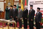 Gubernur Kepulauan Riau H. Ansar Ahmad melantik jajaran Direksi dan Komisaris PT Energi Kepri (Perseroda) serta Komisaris PT Pembangunan Kepri (Perseroda) di Gedung Daerah Provinsi Kepri, Rabu (20/8/2025) malam.