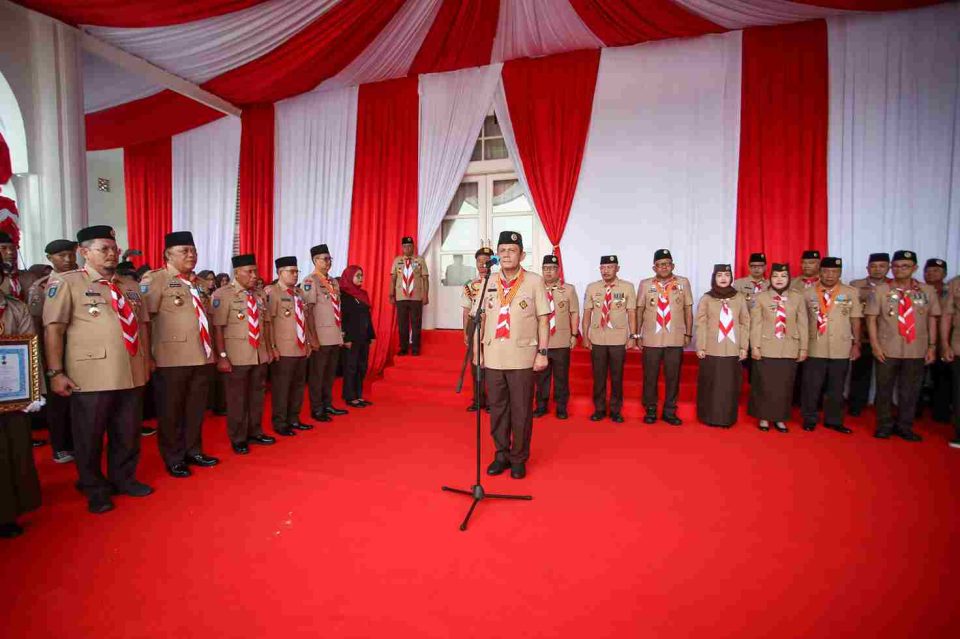 Gubernur Kepulauan Riau (Kepri) Ansar Ahmad mengajak anggota Pramuka untuk terus berinovasi dan menjadi teladan bagi generasi muda.