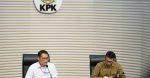 Komisi Pemberantasan Korupsi (KPK) resmi menahan Aparatur Sipil Negara (ASN) Kementerian Perhubungan, Rina Sutriyanto