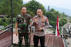 Kapolri Jenderal Pol. Listyo Sigit Prabowo menegaskan TNI dan Polri akan mengambil langkah tegas sesuai ketentuan undang-undang guna memulihkan situasi keamanan di sejumlah wilayah yang belakangan diwarnai aksi anarkis.di Sentul, Sabtu (30/8/2025).