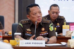 Kejaksaan Agung (Kejagung) melalui Tim Jaksa Penyidik Direktorat Penyidikan Jaksa Agung Muda Tindak Pidana Khusus (JAM Pidsus) kembali melakukan pemeriksaan saksi.Jakarta, Senin (25/8/2025).