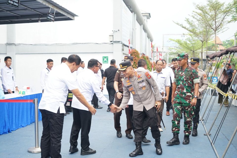 Menteri Imigrasi dan Pemasyarakatan RI, Drs. Agus Andrianto, S.H., M.H., hadir langsung menyalurkan bantuan sosial dalam rangka memperingati HUT Kemerdekaan RI ke-80.