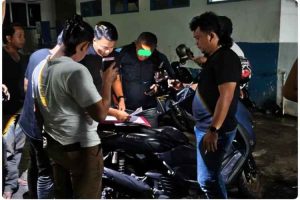 S (46), seorang oknum wartawan sekaligus pimpinan perusahaan media online, diamankan oleh Satreskrim Polres Bangka Barat. pada Rabu (27/8/2025).