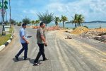 Pemerintah Provinsi Kepulauan Riau melalui Dinas Pekerjaan Umum, Penataan Ruang, dan Pertanahan (PUPP) kembali melaksanakan penataan lanjutan di Taman Gurindam 12, kawasan Tepi Laut, Tanjungpinang, pada 2025 ini.