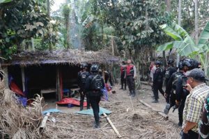 Operasi ini tidak hanya menangkap para pelaku di lapangan, tetapi juga mengungkap modus operandi dan sistem pengamanan berlapis yang digunakan sindikat