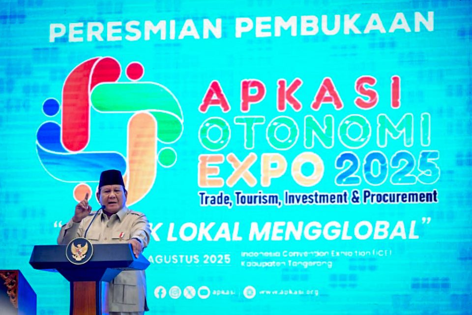 Presiden Republik Indonesia, Prabowo Subianto, secara resmi membuka Asosiasi Pemerintah Kabupaten Seluruh Indonesia (APKASI) Otonomi Expo 2025 di Nusantara Hall, Indonesia Convention Exhibition (ICE) BSD, Tangerang, Banten, Kamis (28/8/2025).