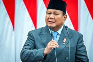 Presiden Prabowo Subianto menegaskan komitmen pemerintahannya memerangi kemiskinan melalui pendekatan holistik. Dalam Pidato Kenegaraan pada Sidang Tahunan MPR-RI serta Sidang Bersama DPR-RI dan DPD-RI di Gedung Nusantara, Jakarta, Jumat (15/8/2025),