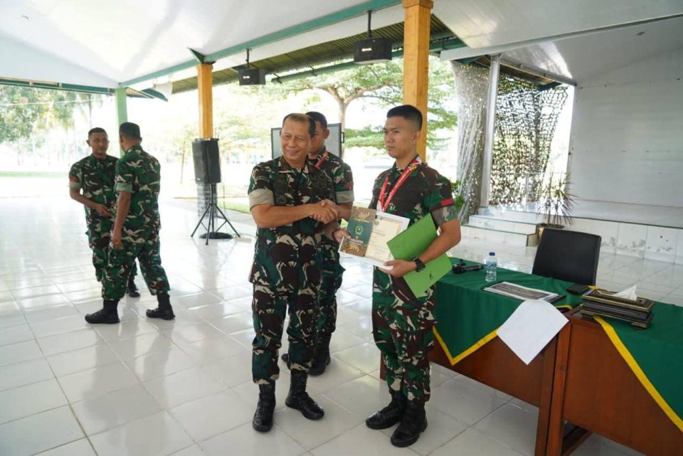 Pusat Latihan Tempur (Puslatpur) Kodiklatad kembali menorehkan prestasi membanggakan di tingkat nasional. Dalam ajang bergengsi Kejuaraan Taekwondo Bela Negara Piala Menteri Pertahanan 2025