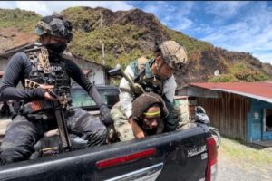 Penangkapan dilakukan pada Jumat (15/8) sekitar pukul 10.40 WIT di sebuah honai di Kampung Usir Depan, Kabupaten Puncak Jaya, Papua Tengah.