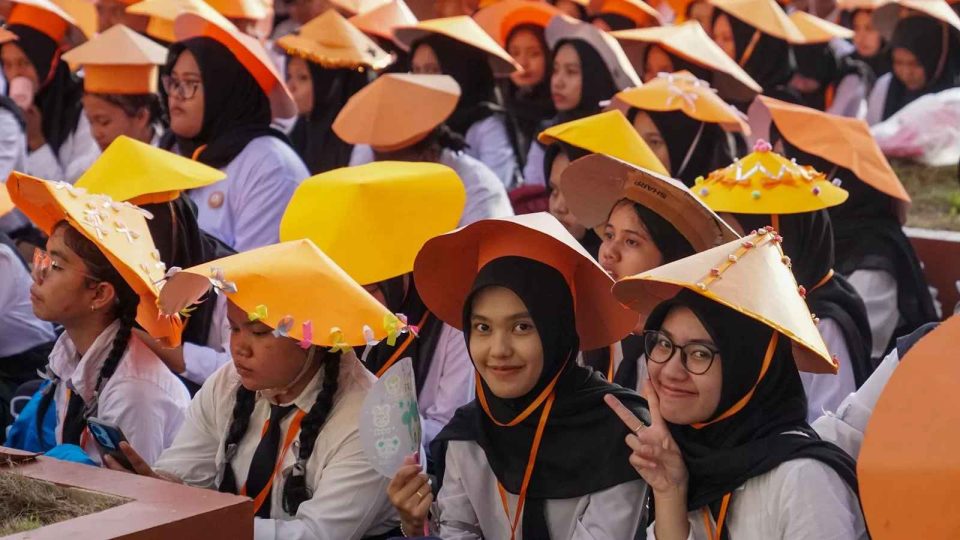 Sekretaris Daerah Provinsi Kepulauan Riau (Kepri), Adi Prihantara, mengingatkan mahasiswa baru Universitas Maritim Raja Ali Haji (UMRAH) untuk menjaga integritas sebagai bekal menuju generasi emas Indonesia 2045.