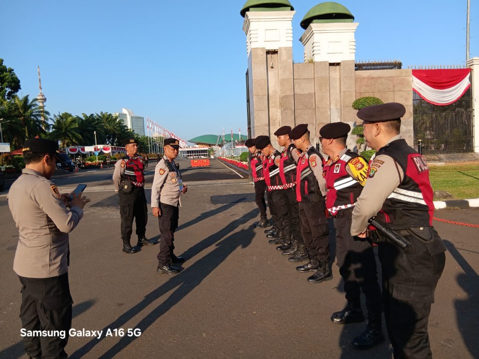 Pengamanan ini adalah bagian dari tugas negara yang harus dilaksanakan dengan penuh tanggung jawab.