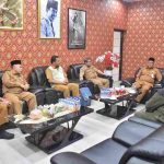 Wali Kota Tanjungpinang, Lis Darmansyah, menerima audiensi Pengurus Wilayah Ikatan Guru Vokasi Indonesia Maju