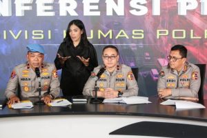 Karopenmas Divisi Humas Polri, Brigjen Pol Trunoyudo Wisnu Andiko, mengingatkan masyarakat untuk selalu waspada terhadap berbagai ajakan demonstrasi yang disebarkan melalui media sosial.Jakarta, Senin (1/9/2025)