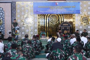Lanud Sultan Hasanuddin menggelar peringatan Maulid Nabi Muhammad SAW 1447 H/2025 M di Masjid Nurussamawat Lanud Sultan Hasanuddin, Kamis (4/9).