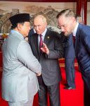 Presiden Republik Indonesia, Prabowo Subianto, mengadakan pertemuan khusus dengan Presiden Federasi Rusia, Vladimir Putin, di sela kunjungan kerjanya menghadiri perayaan 80 Tahun Kemenangan Perang Perlawanan Rakyat Tiongkok di Beijing, RRT, pada Rabu (3/9/2025). (Foto: Istimewa)