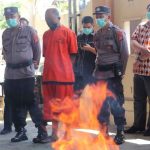 Tim gabungan Bea Cukai, Polri, dan unsur keamanan Bandara Internasional Yogyakarta (YIA) berhasil menggagalkan upaya penyelundupan narkotika jenis metamfetamina (sabu) seberat bruto 1.385,5 gram. Yogyakarta, 4 September 2025.