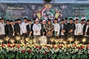 Wakil Gubernur Kepulauan Riau (Kepri) Nyanyang Haris Pratamura menghadiri pelantikan pengurus Idarah Wustho Jami’iyyah Ahlith Thariqah al Mu’tabarah an Nahdliyah (JATMAN) Provinsi Kepri di Aula Asrama Haji Batam Center, Rabu (3/9/2025).