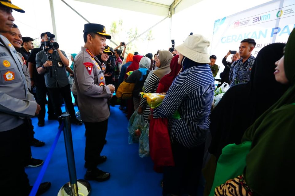 Gerakan Pangan Murah di Semarang