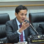 Ketua Komisi III DPR RI, Habiburokhman, menyatakan dukungannya terhadap kebijakan Kapolri