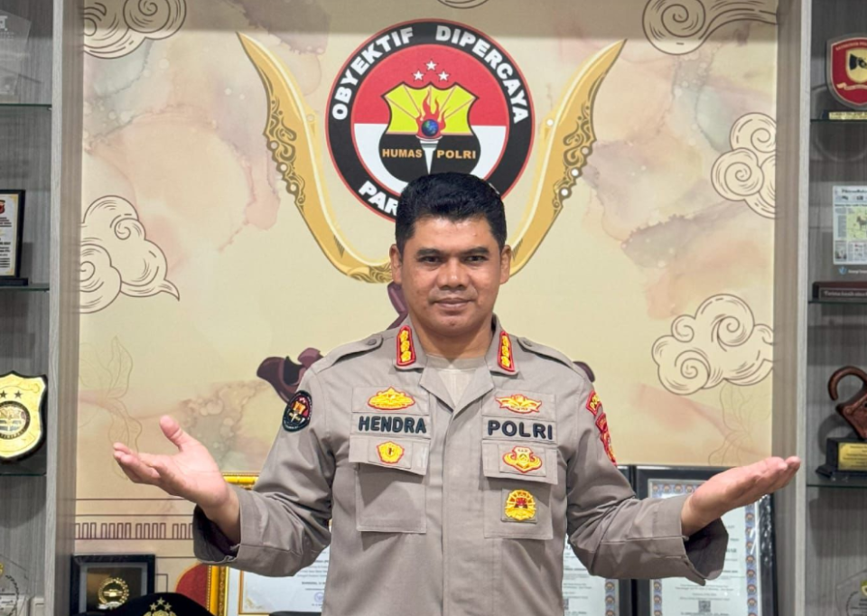 Kabid Humas Polda Jawa Barat, Kombes Pol Hendra Rochmawan, membenarkan kejadian tersebut.