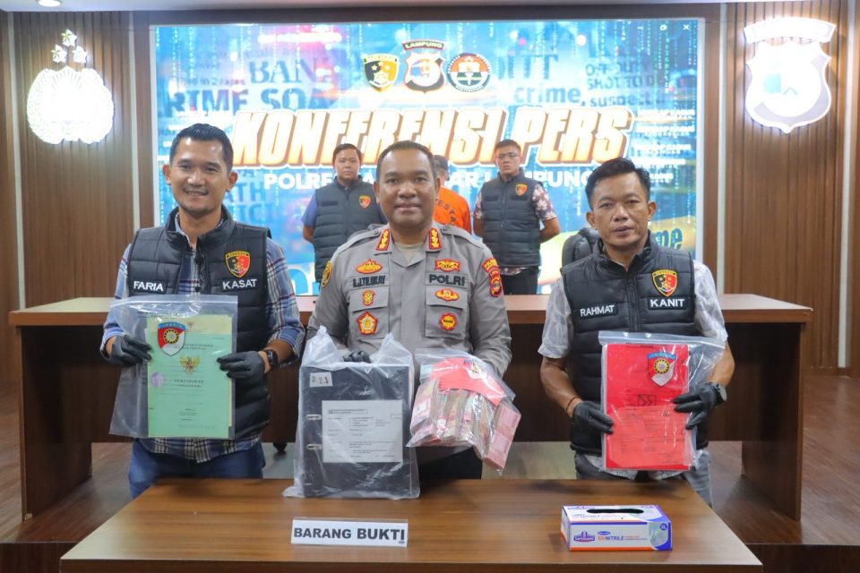 Bandar Lampung Jadi Tersangka Korupsi Kredit Rp2 Miliar