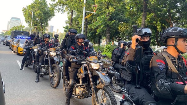 Patroli Skala Besar di Jakarta