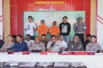 Polda Riau bersama Polres Kuansing menggelar konferensi pers terkait hasil Operasi Penertiban Pertambangan Tanpa Izin (PETI) Kuantan 2025, Minggu (3/8/2025),