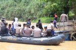 Musnahkan Lima Rakit PETI di Sungai Kuantan