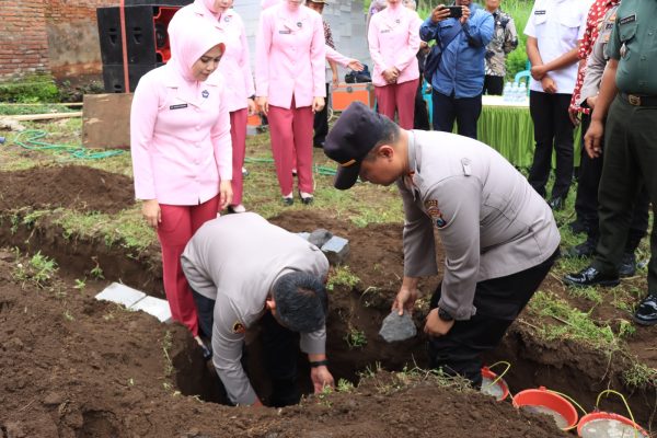 Bangun Gedung Pemenuhan Gizi di Kecamatan Dampit